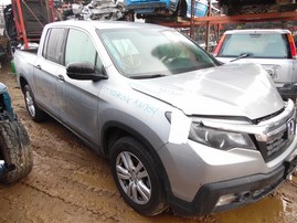 2017 HONDA RIDGELINE RT SILVER 3.5 AT AWD A21304